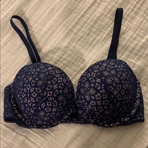 Victoria’s Secret Bra lace